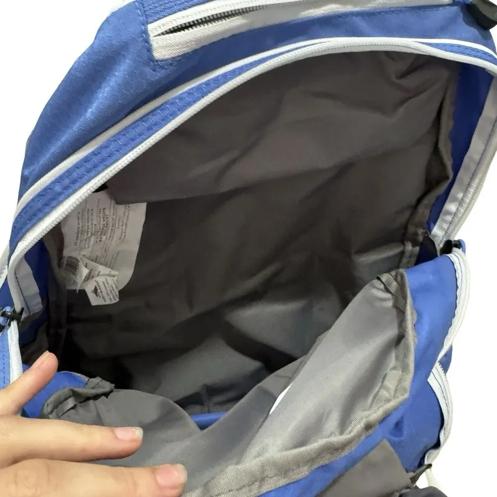 High‎ Sierra Blue Backpack With Suspension Strap System And Tech Spot